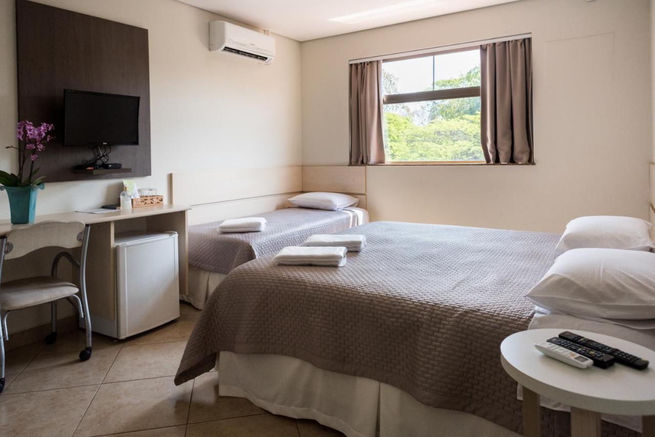 Holambra Garden Hotel ภายนอก รูปภาพ