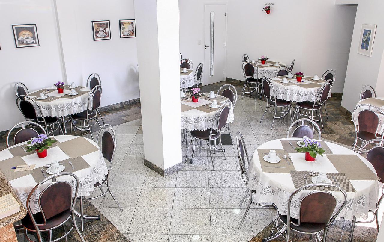 Holambra Garden Hotel ภายนอก รูปภาพ The dining room of the hostel